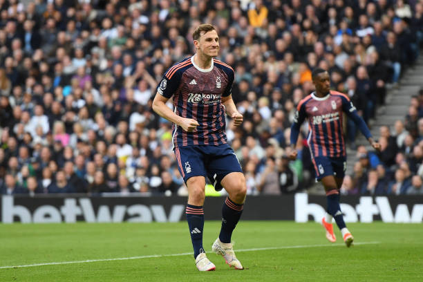 尽管道路艰 尽管道路艰