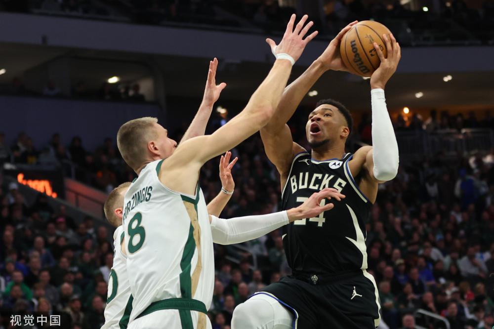 战术灵活的 战术灵活的