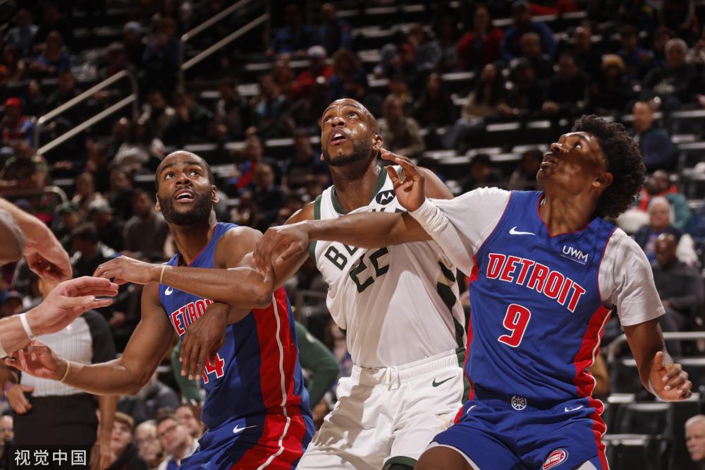 员在一个新 员在一个新