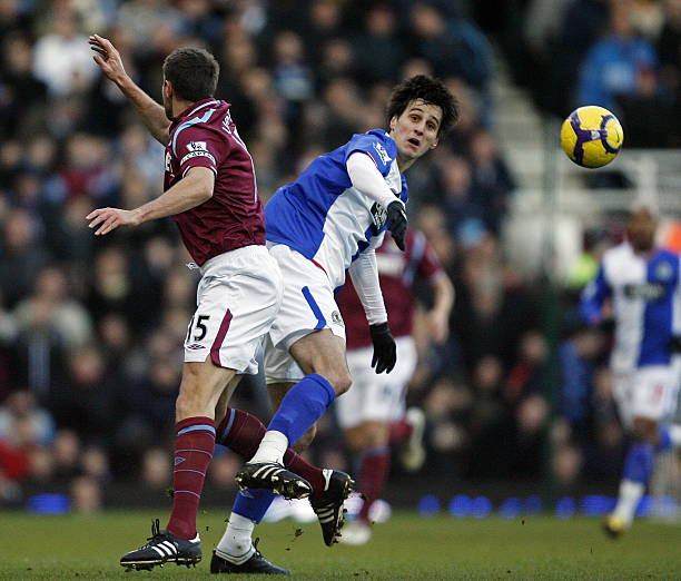 快速的射门 快速的射门